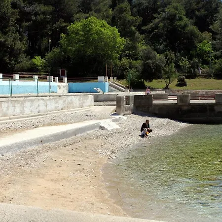 Family Friendly House With A Swimming Pool - 11774 بيت للعطل بولا